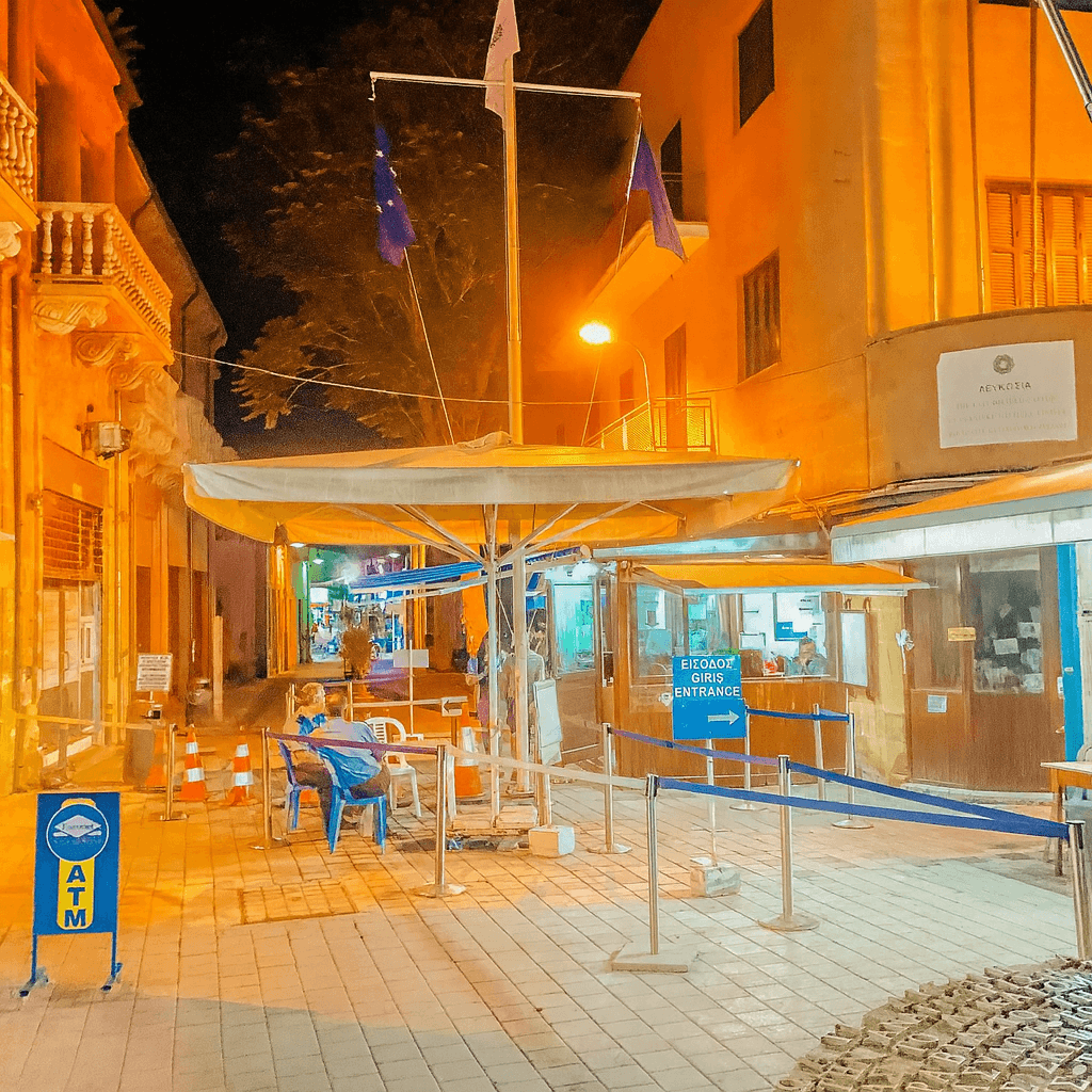 מעבר הגבול ברחוב לדרה ניקוסיה
